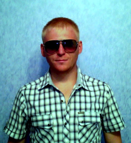 Денис Толтек