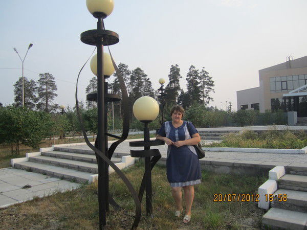 Лариса Светлова