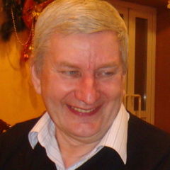 Александр Котов