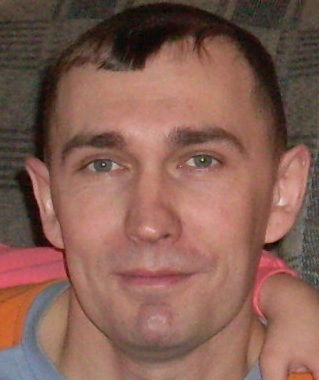 Андрей Попов