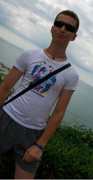 Петя Алексеенко