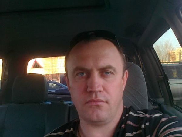 Виктор Старов