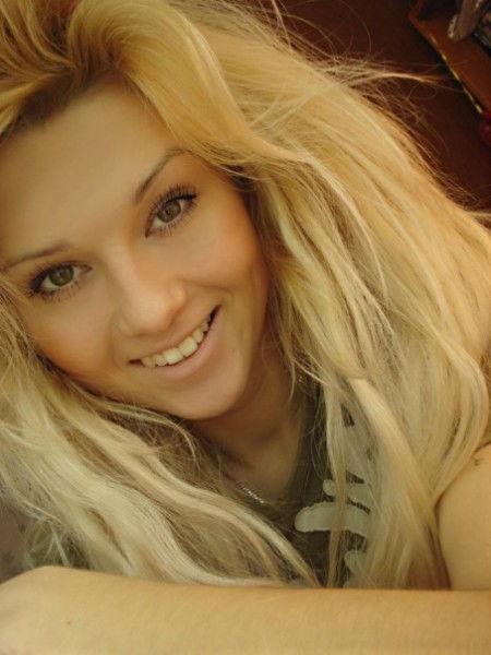 Лена Новикова