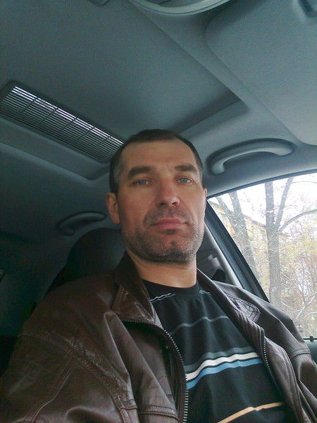 Владимир Юст