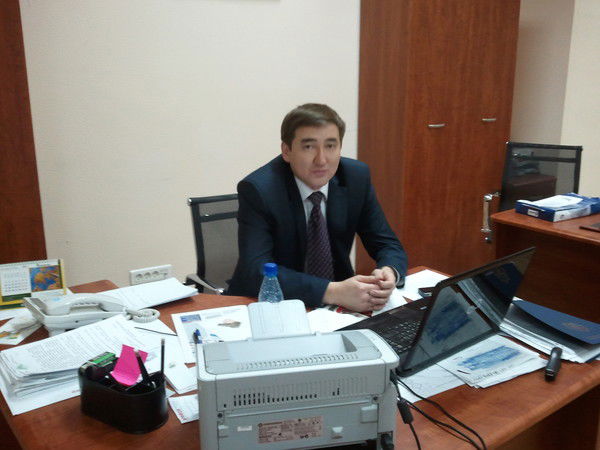 Жанат Жанат