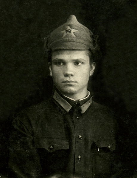 Виктор Карпов