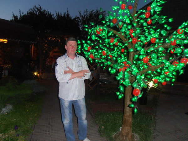 Сергей Комаров