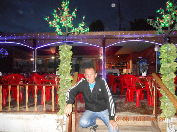 Олег Хлыстун