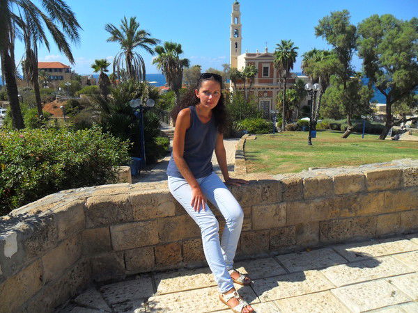 Неизвестно Неизвестно