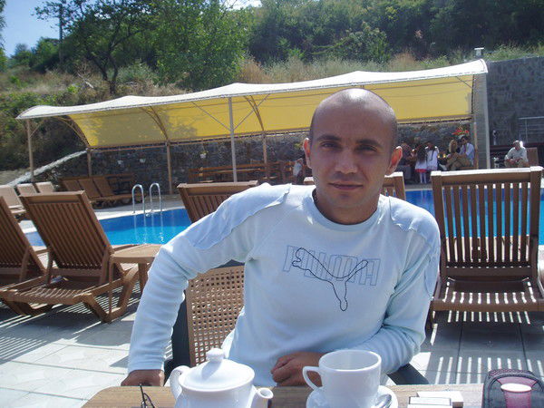 Эльдар Амрахов