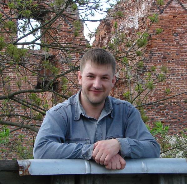 Александр Толсторожев