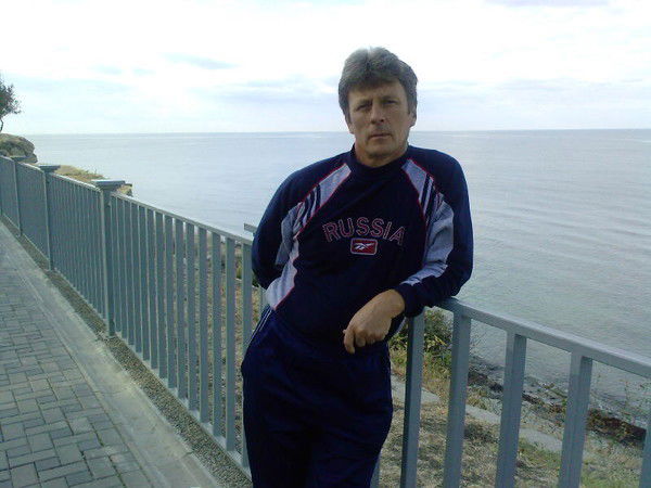 Александр Дубровин