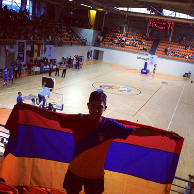 Тигран Саруханян