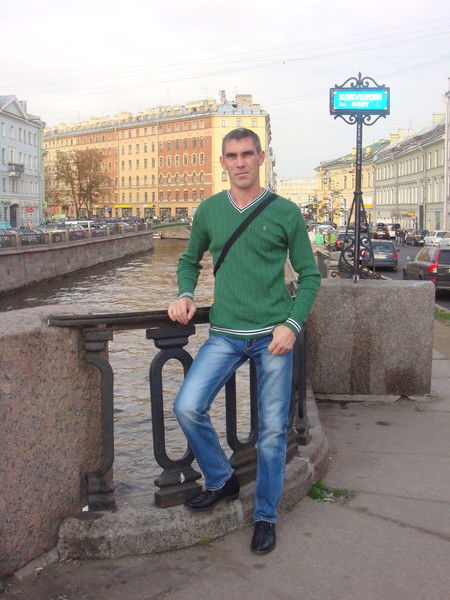 Михаил Новиков