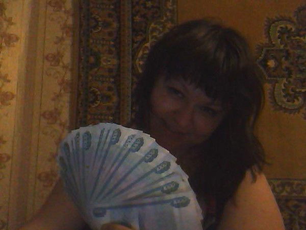 Юлия Бастет