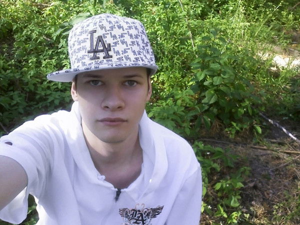 Роман Ларионов