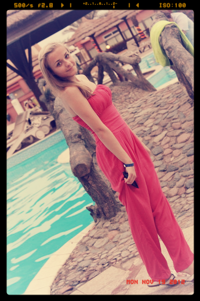 Анна Сопотова