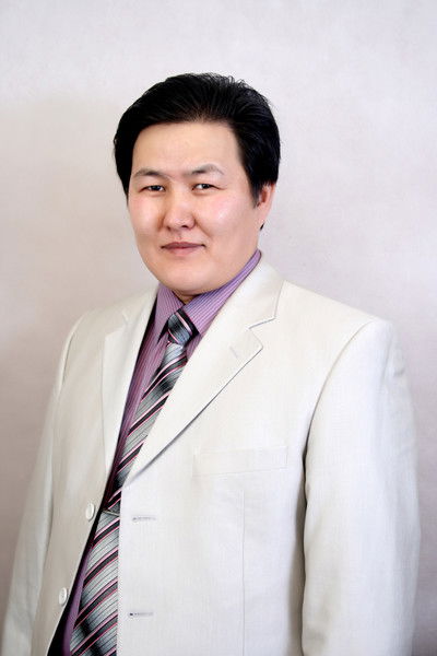 Адилет Ураимов