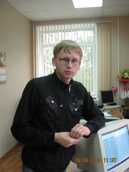 Денис Конищев