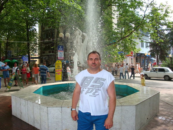 Николай Волков