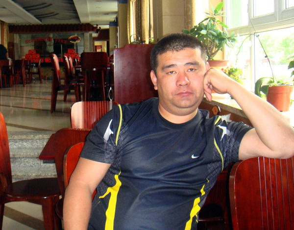 Еркен Насохов