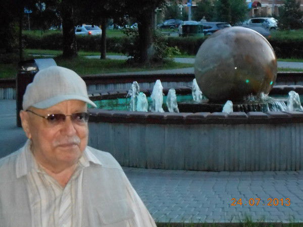 Степан Алиханов