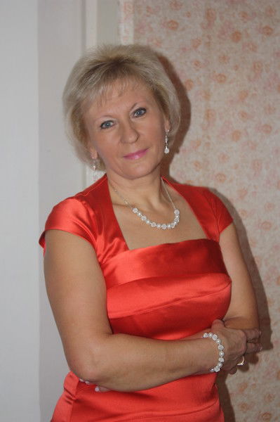 Нина Новащук