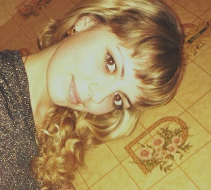 Юленька **ampilogova**