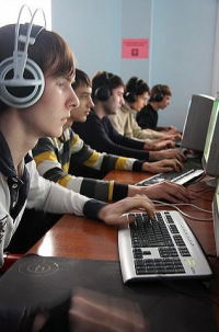 Алексей Хлопков