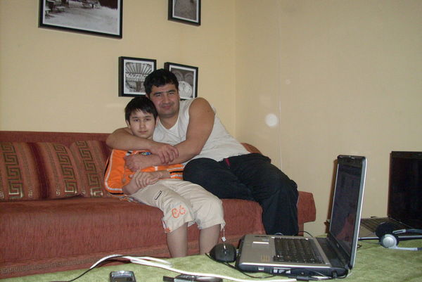 Икром Дададжанов