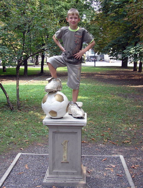 Станислав Гончаров