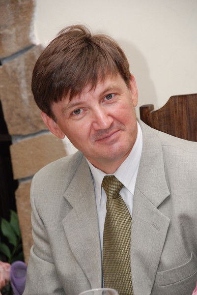 Неизвестно Неизвестно