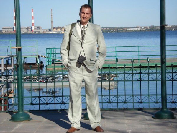 Александр Устинов