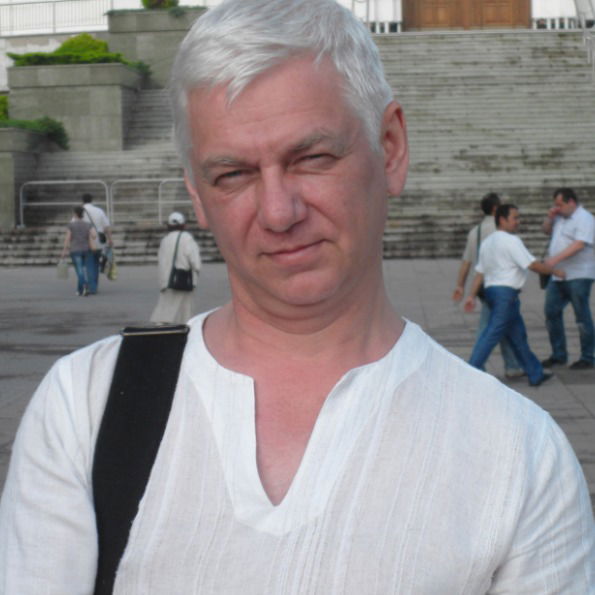 Александр Караваев