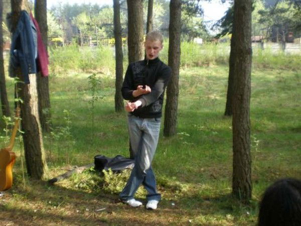 Артём Сафонов