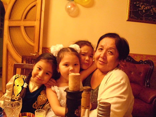 Рая Ауэзова