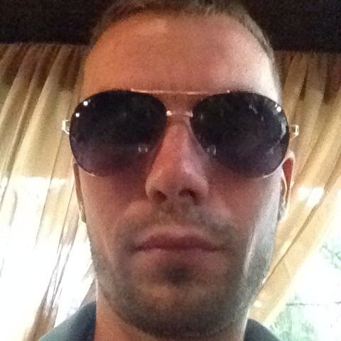 Михаил Иванов