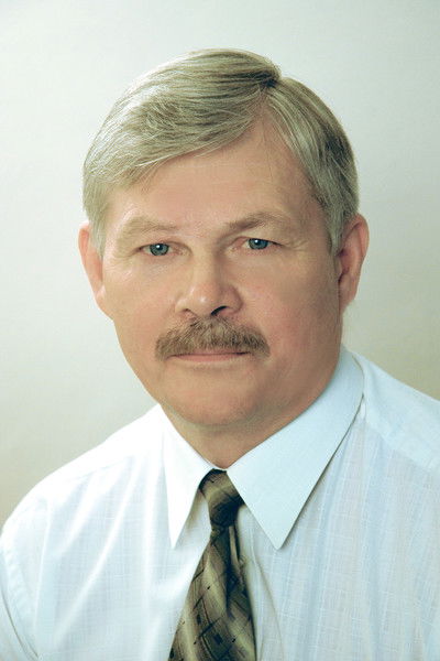 Александр Савельев