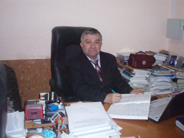 Михайло Лаврв