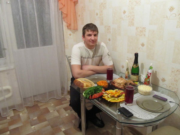 Александр Валуйский