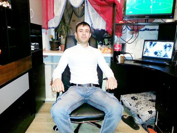 Джонибек Мирзоев