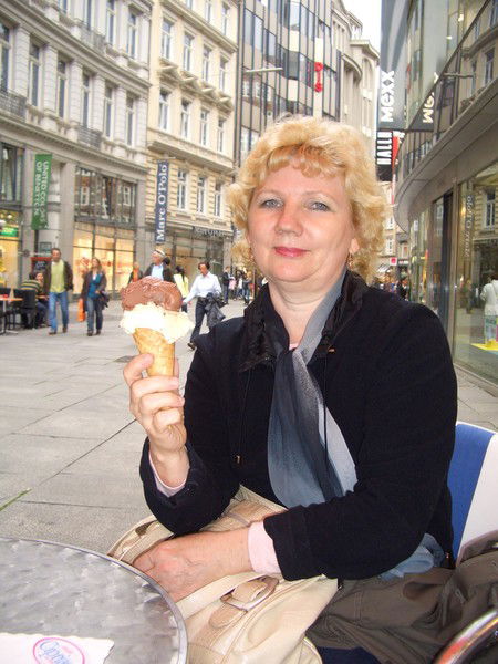 Лариса Цапырина