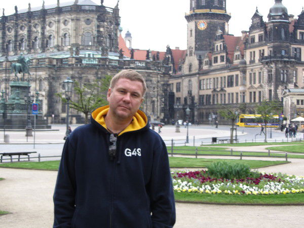 Юрий Константинов