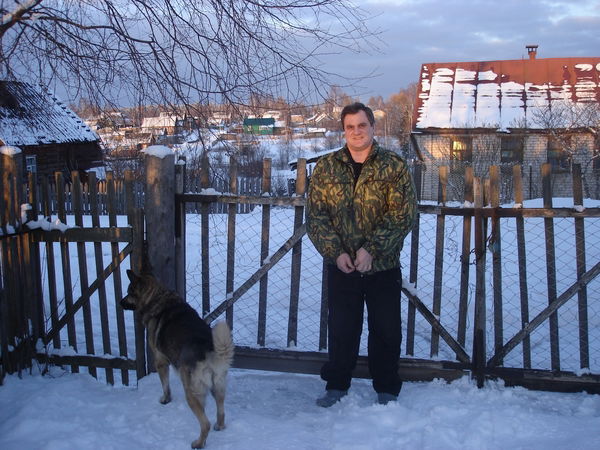 Михаил Комаров