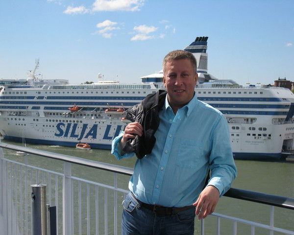 Олег Ковезюк