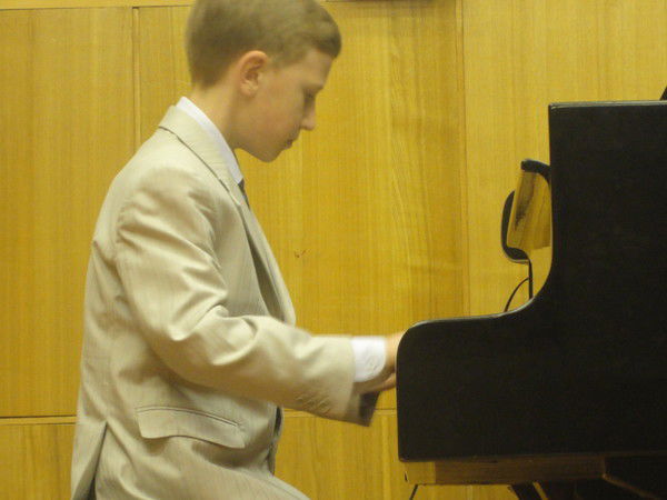 Даниил Титов