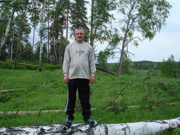 Максим Бобровский