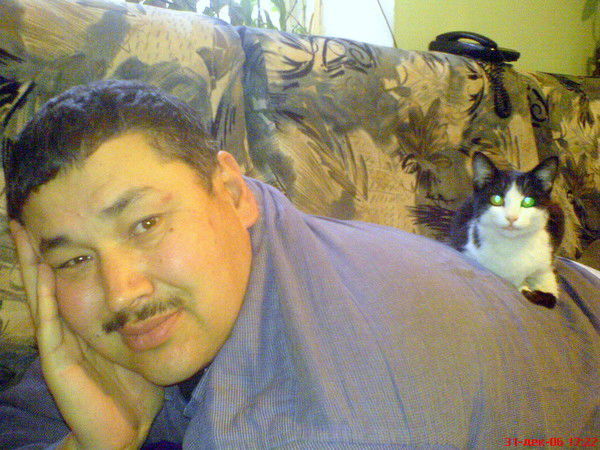 Достон Валиев