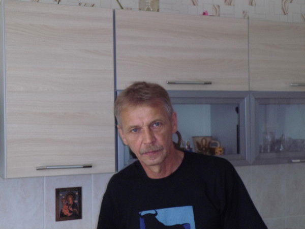 Анатолий Окоряк