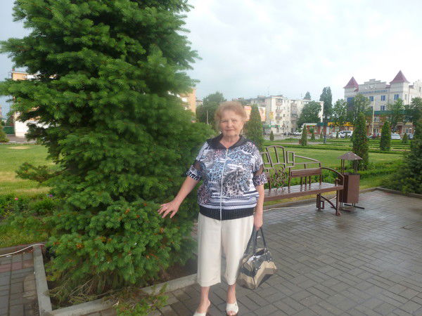 Надежда Дроняева